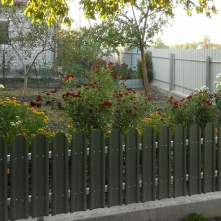 Штакетник фигурный М (RAL-6005 зеленый) 1,8м